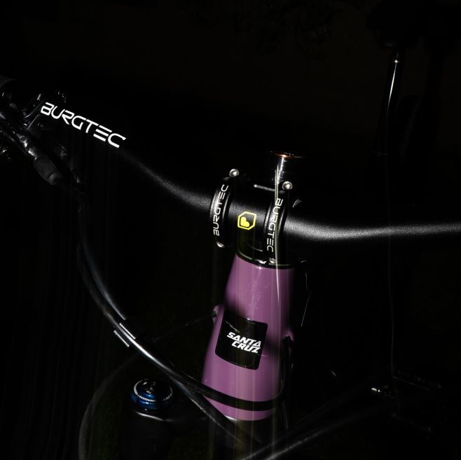 Keď sa povie @burgtec, myslíme tým precíznosť, odolnosť a štýl 🔥 ✅ Prémiové materiály ✅ Precízne spracovanie ✅ Maximálna...