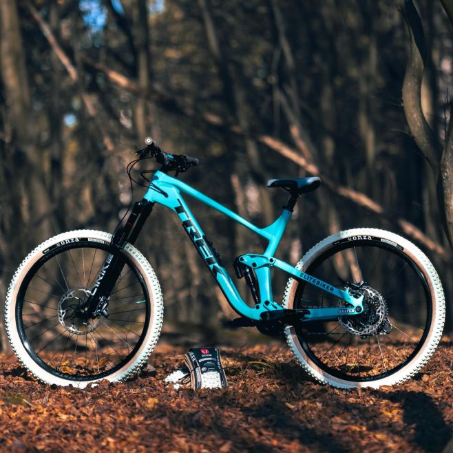 Každý sa obzrie.🤍 Aj v Kálnici plnej krásnych bicyklov si vás každý všimne. Zo začiatku sme nechápali prečo. Keď sa teraz...